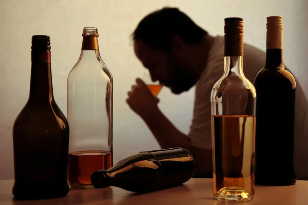 大暑飲酒過量可能造成脫水