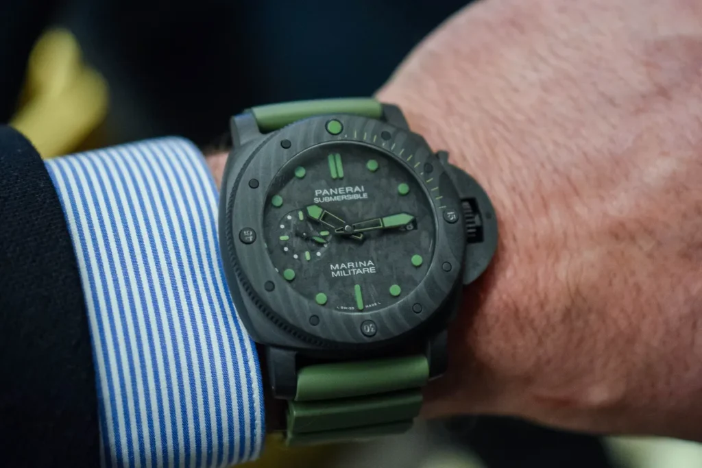 沛納海 Submersible Marina Militare Carbotech
