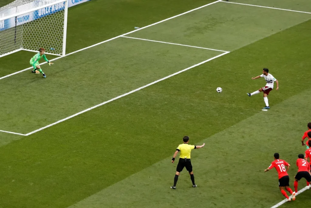 點球雖是足球場上最容易得分的方式,但也會發生沒踢進的情況
