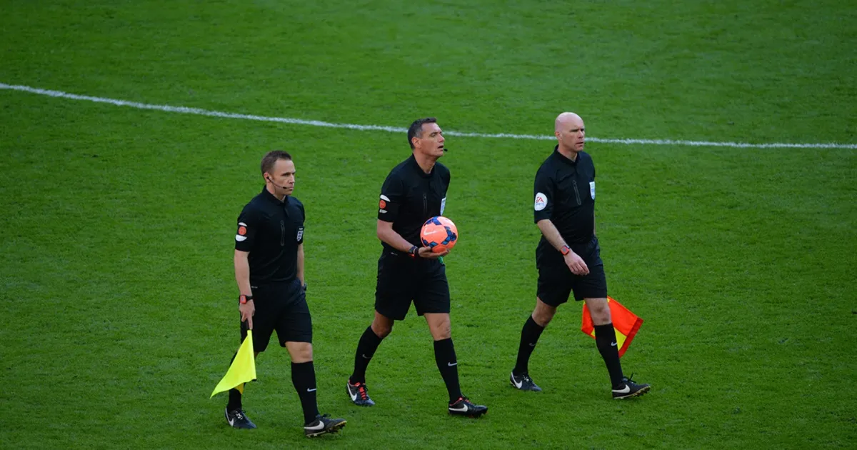 想懂足球規則？掌握這五大關鍵，從「一日球迷」變「專業球評」